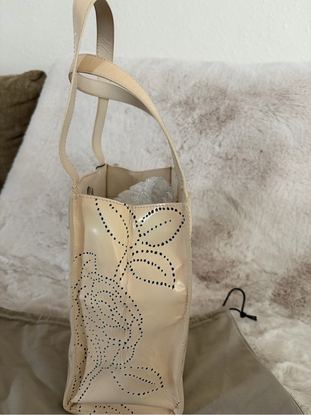Chanel Small Beige Patent Leather Floral Perforated Tote - Picture 5 of 16
